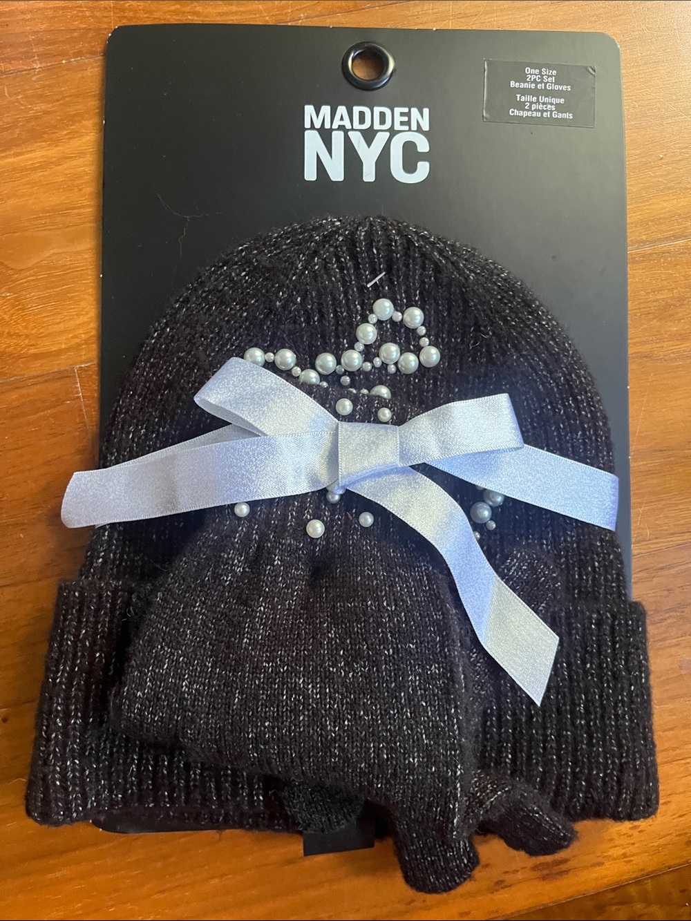 Madden NYC Black Knit Beanie and Matching Gloves with Pearl Star Detail